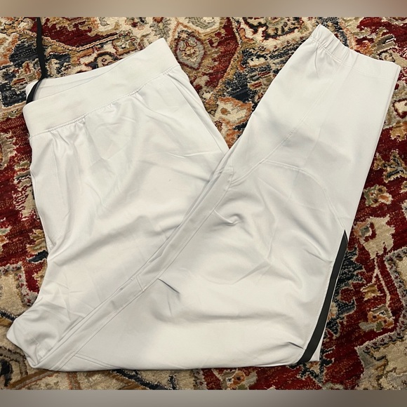 Mens XXL Under Armour sweat pants - Picture 2 of 4